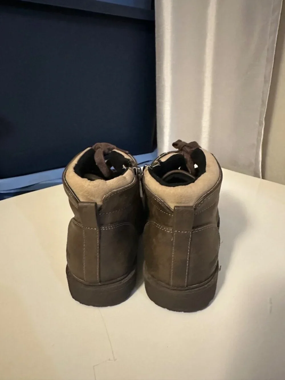 Kenneth Cole Strada Brady Brown Bootie Youth size 5